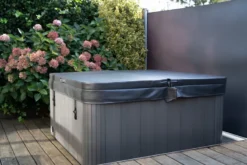 W'eau Spa Cover 235 X 235 Cm - Radius 18 Cm -Bestway Verkoop kopie van laj00058 2