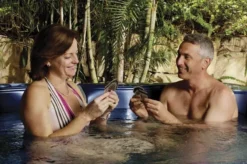 Life Speelkaarten Voor In De Spa 11 Life Speelkaarten Voor In De Spa -Bestway Verkoop playing cards pooltopper